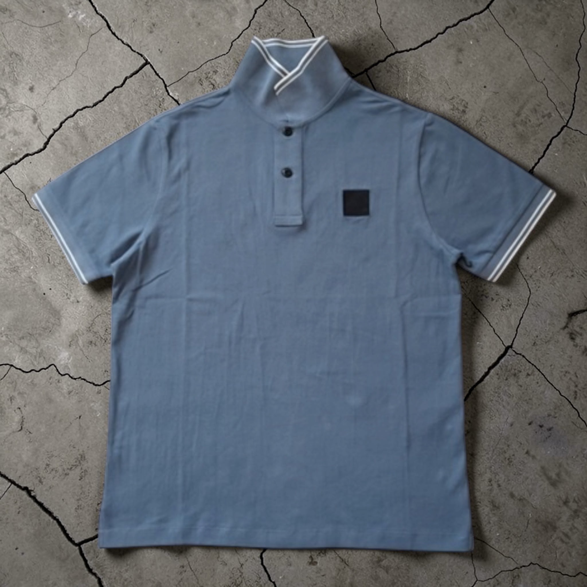Polo Stone Island negro