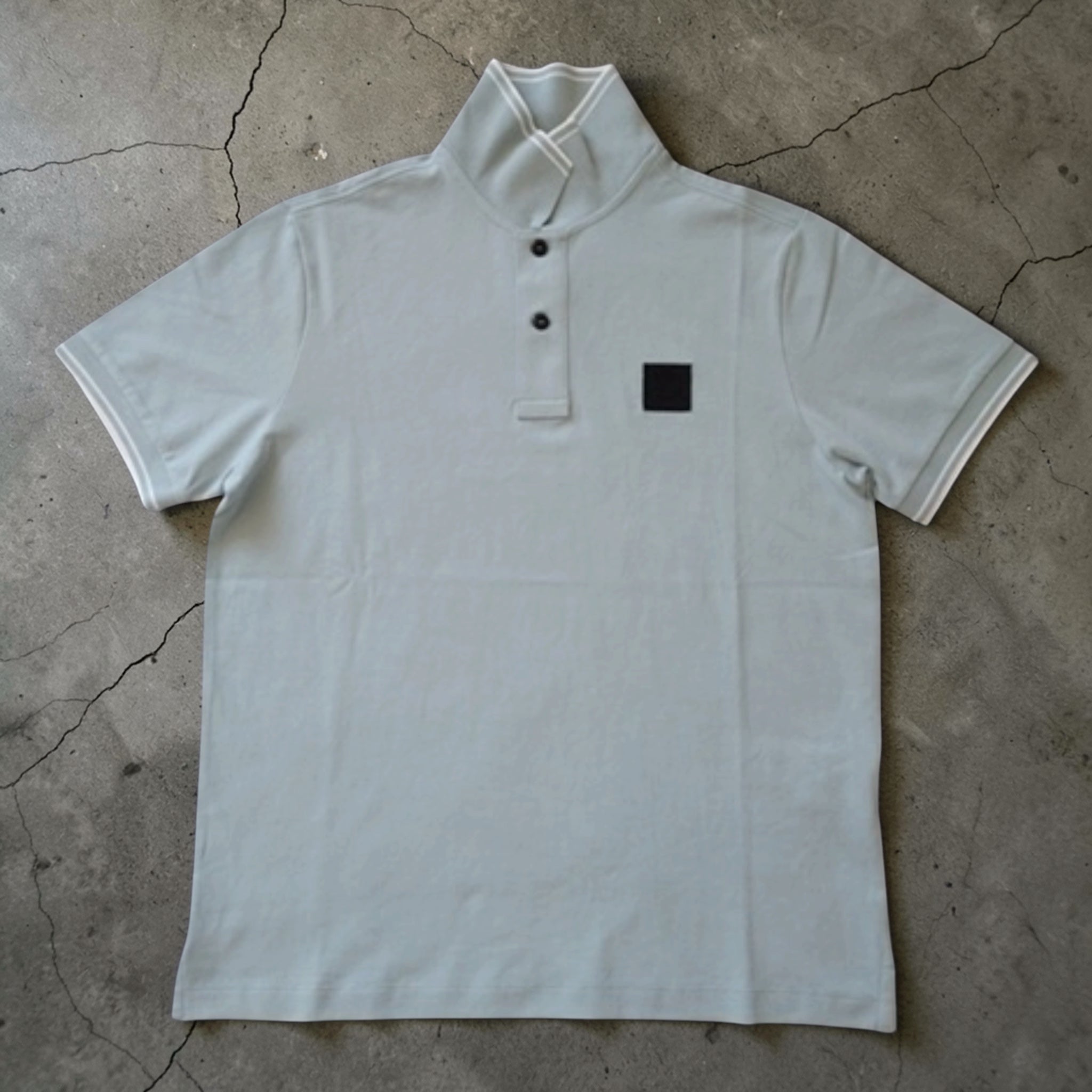 Polo Stone Island negro